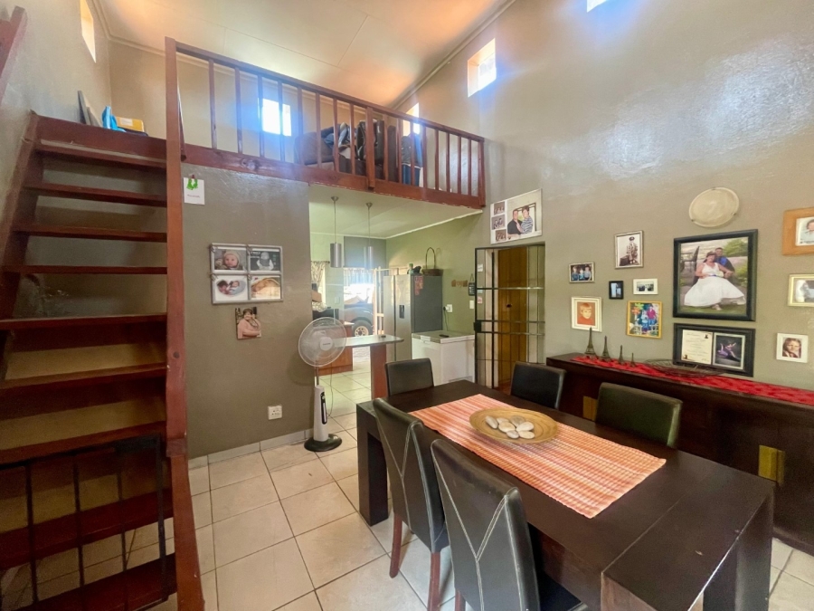 3 Bedroom Property for Sale in Waterval East North West